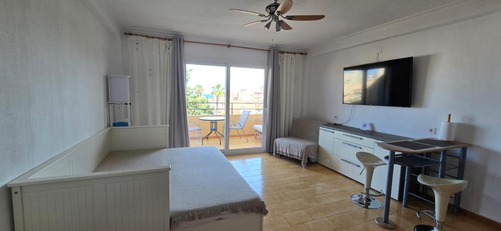 Estudio En Torrevieja A 700 M Del Mar ภายนอก รูปภาพ